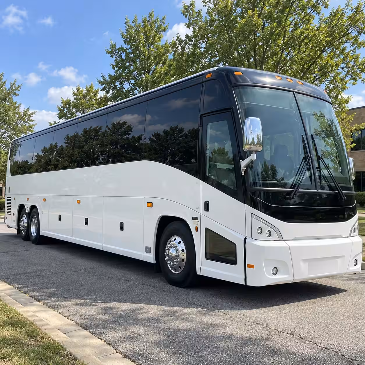 bridgeport shuttle buses to the amphitheater at harbor yard