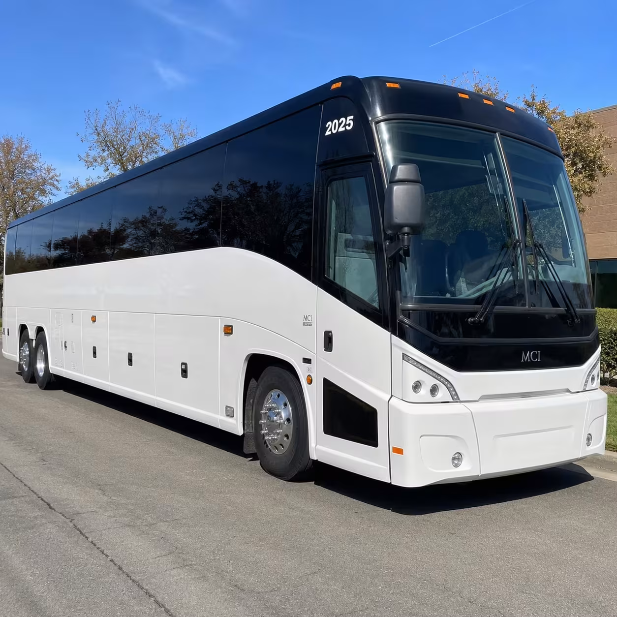bridgeport wedding shuttle buses for ceremonies and receptions