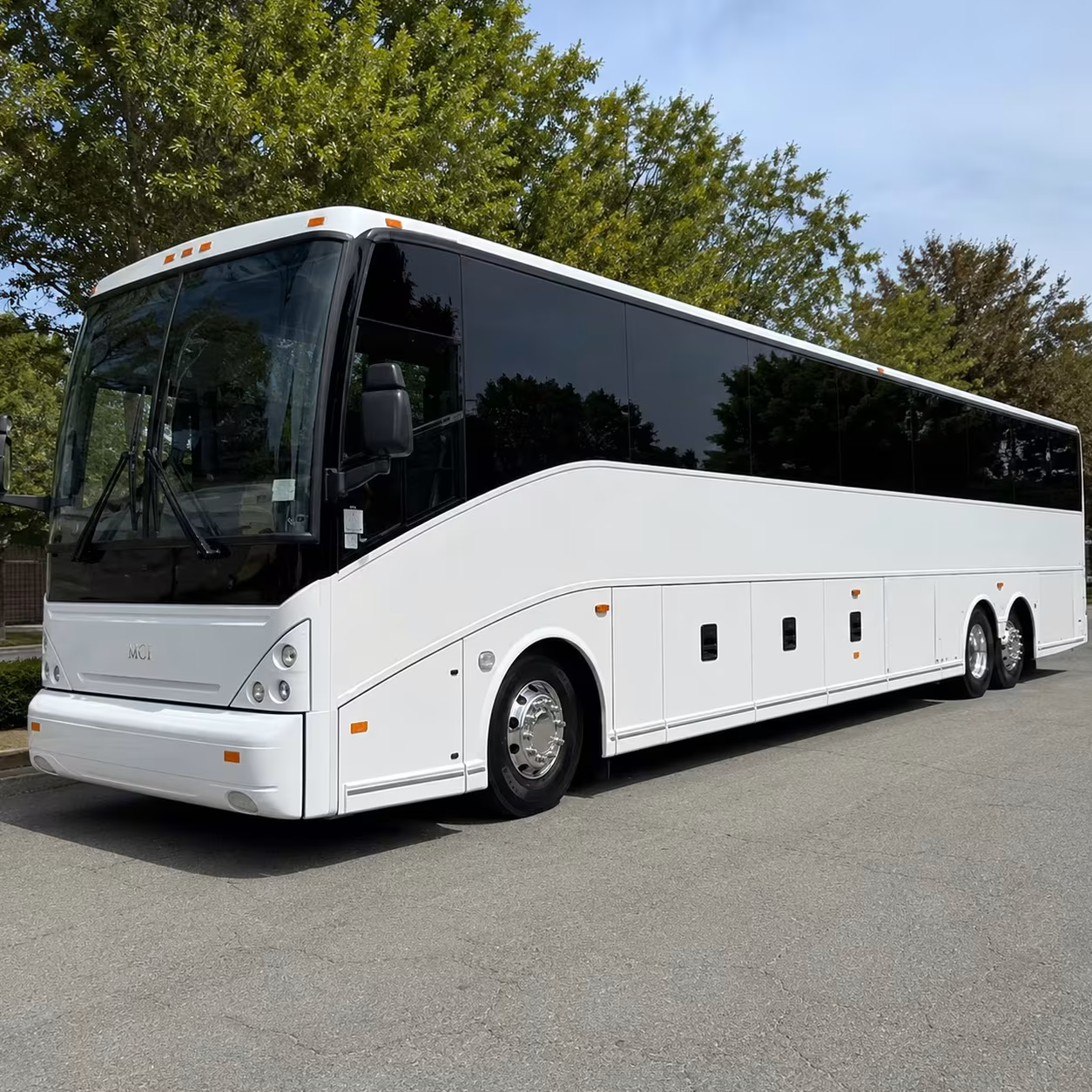 hospital and healthcare worker shuttle buses in bridgeport