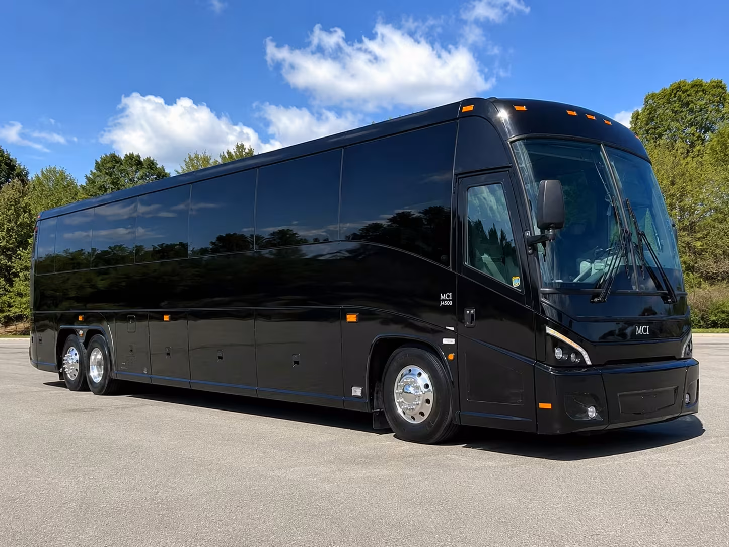 sports team fan charter bus rentals in bridgeport
